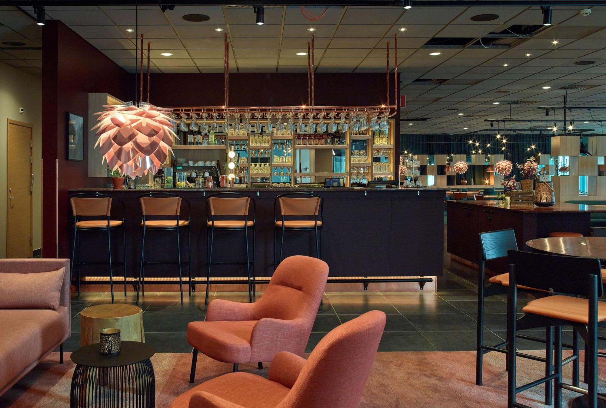 Scandic Oernskoeldsvik ภายนอก รูปภาพ